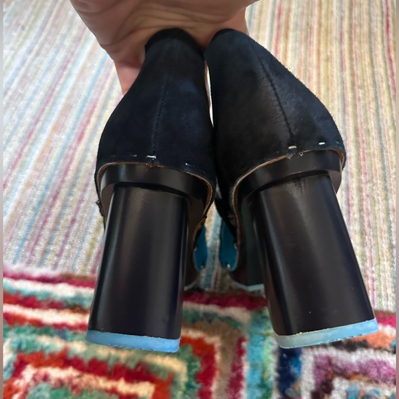 Fluevog NEARLY NEW Summer of Love Amor 60s-inspired blue suede clog-6.5 (fits 7) - Picture 6 of 16